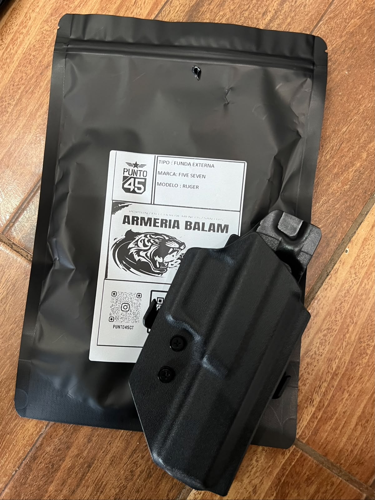 FUNDA EXTERNA PARA FIVE SEVEN PUNTO 45